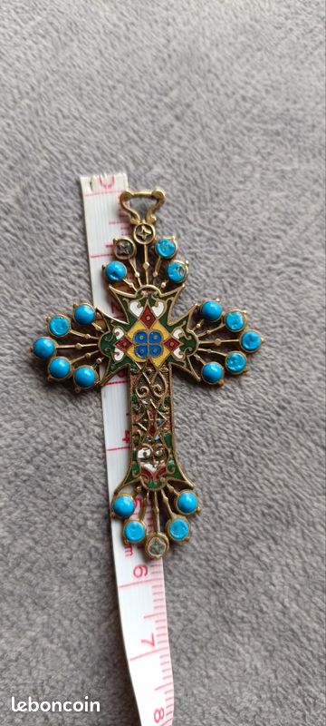Pendentif Croix En émail Turquoise – Bijou Vintage Occasion