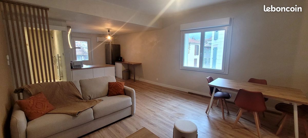 Appartement 2 pièces 45 m² · à Toulon · 45 m² · 960 €/mois