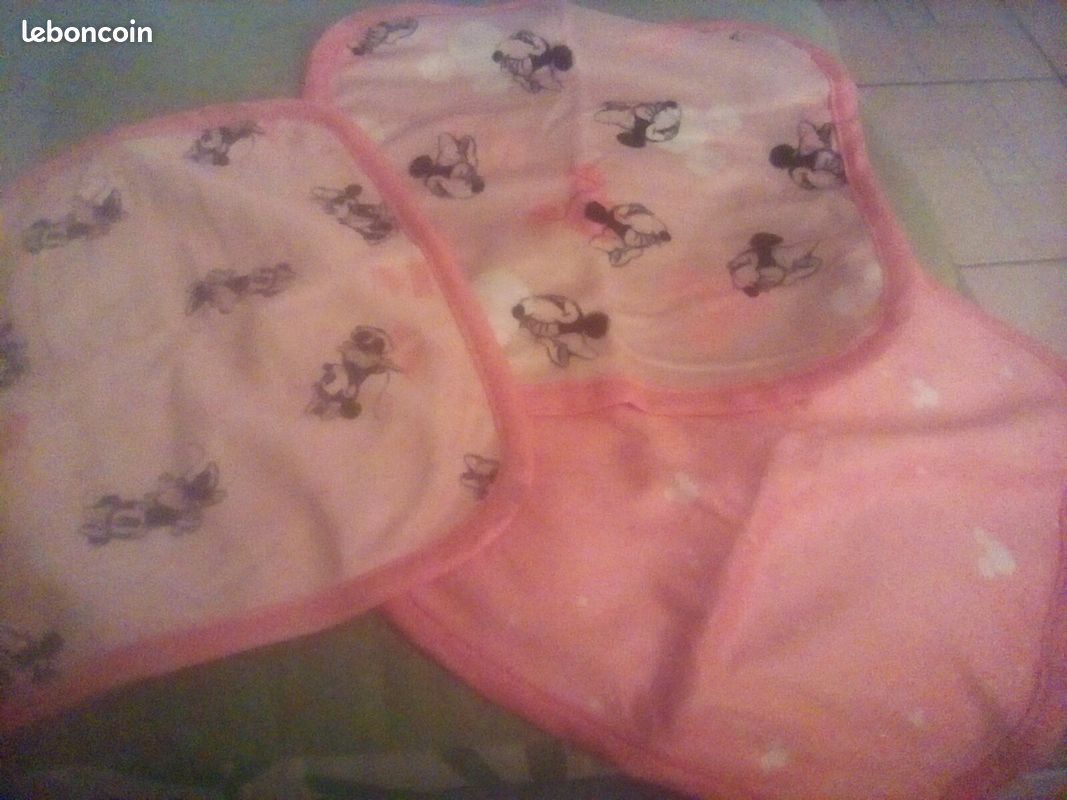 Pochette. Trois chiffonettes minnie mouse (image 2)
