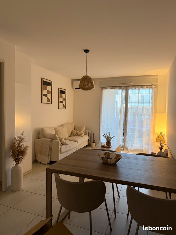 Appartement 2 pièces 42 m² · à Trets · 42 m² · 900 €/mois