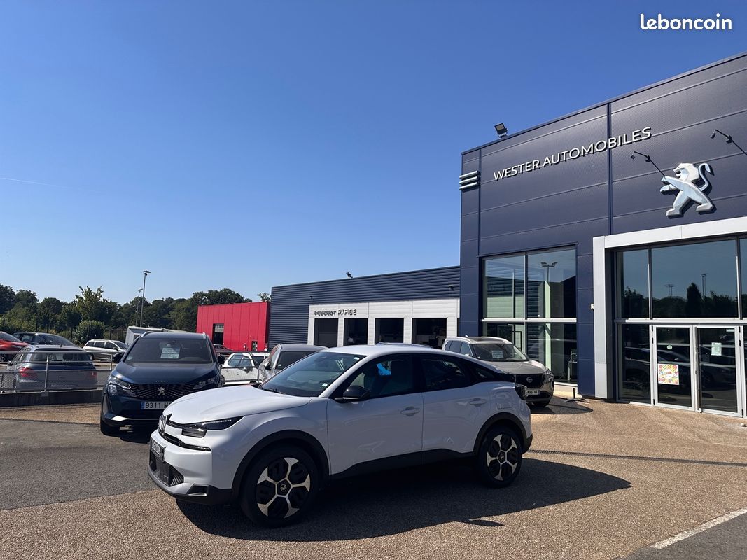 Citroen C4 1.2 HYBRIDE 145CH PLUS E-DCS6 (image 1)