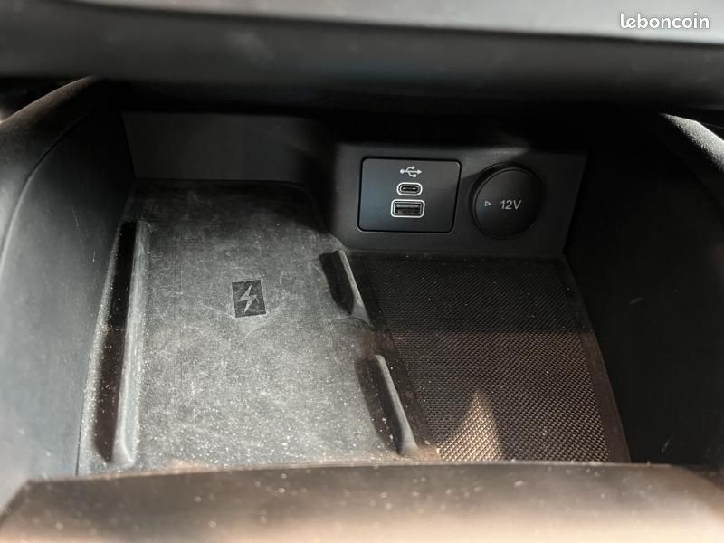 Ford Focus 1.0 EcoBoost mHEV 125ch Titanium X Business (image 28)