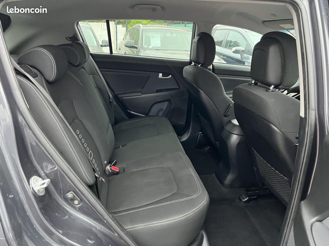 KIA SPORTAGE 2.0 CRDI - 136 4x4 III 2013 Active VENTE A MARCHAND 1ERE MAIN (image 9)