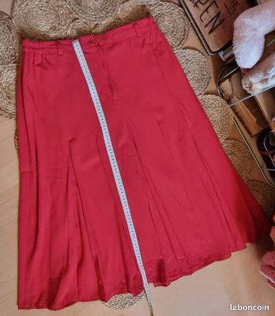 Jupe Rouge C&A Vintage - Taille 36/38 (FR) - Style Droite Longueur Midi - Occasion TB