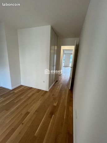 Appartement a louer courbevoie - 3 pièce(s) - 76 m2 - Surfyn