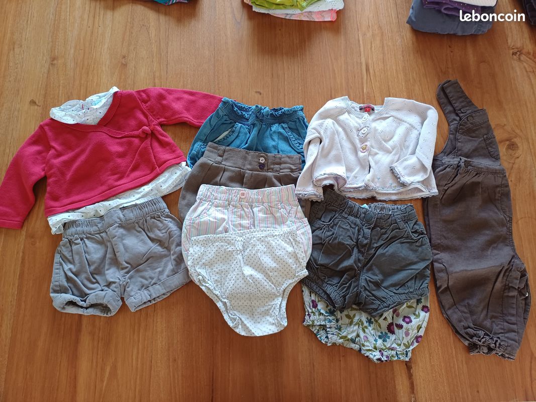 Lot de 56 vêtements bébé fille 6 mois (image 4)