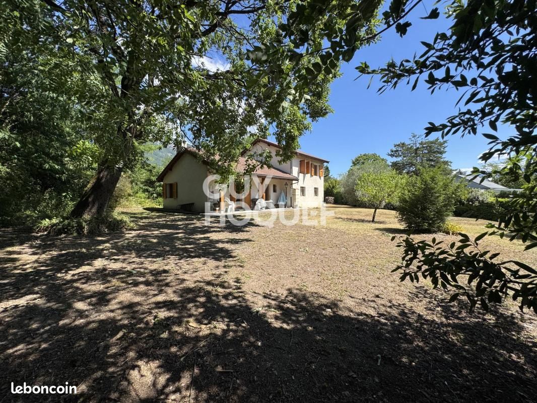 Maison 5 pièces 90 m² · à Saint-Nazaire-les-Eymes · 90 m² · 479 000 €