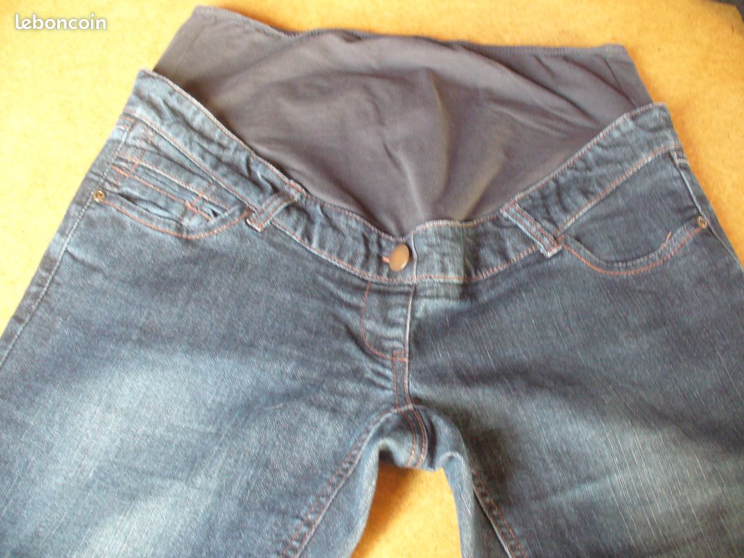 Jeans de grossesse T40 - Vendu à l'unité - 1 Noir 3 Bleus Taille 40 - L · Très bon état (image 5)