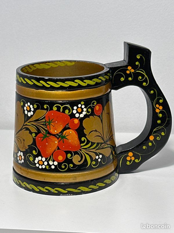 Tasse en bois art folklorique russe (image 1)