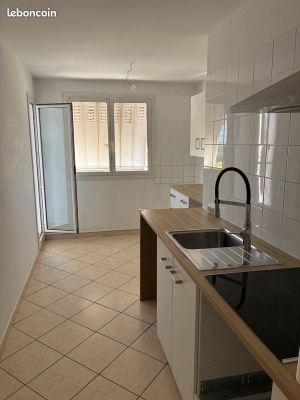 Appartement 3 pièces 74 m² · à Marseille · 74 m² · 200 000 €