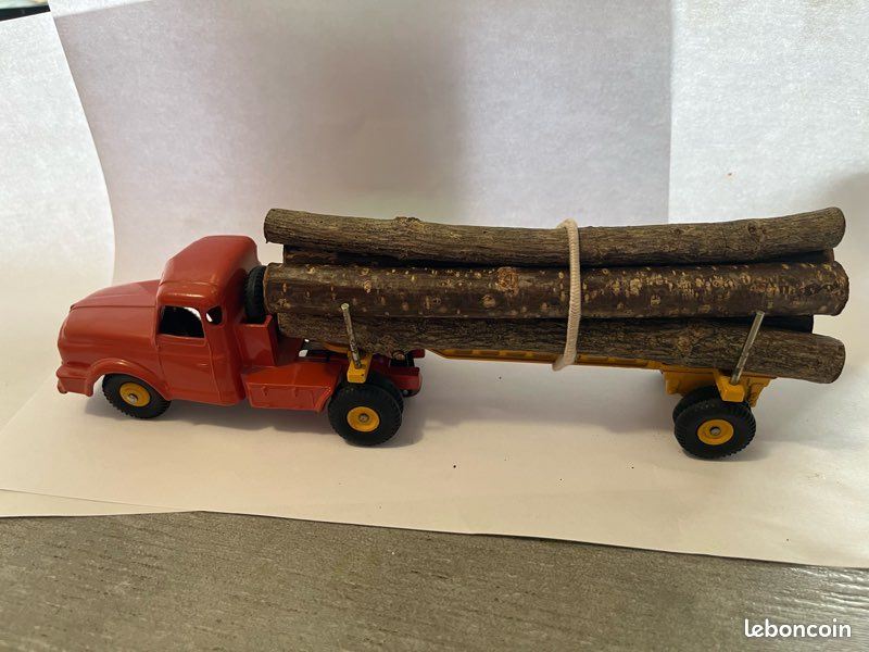 VINGVO Camion Grumier Jouet Modèle avec Effet Lumière et Musique Jaune