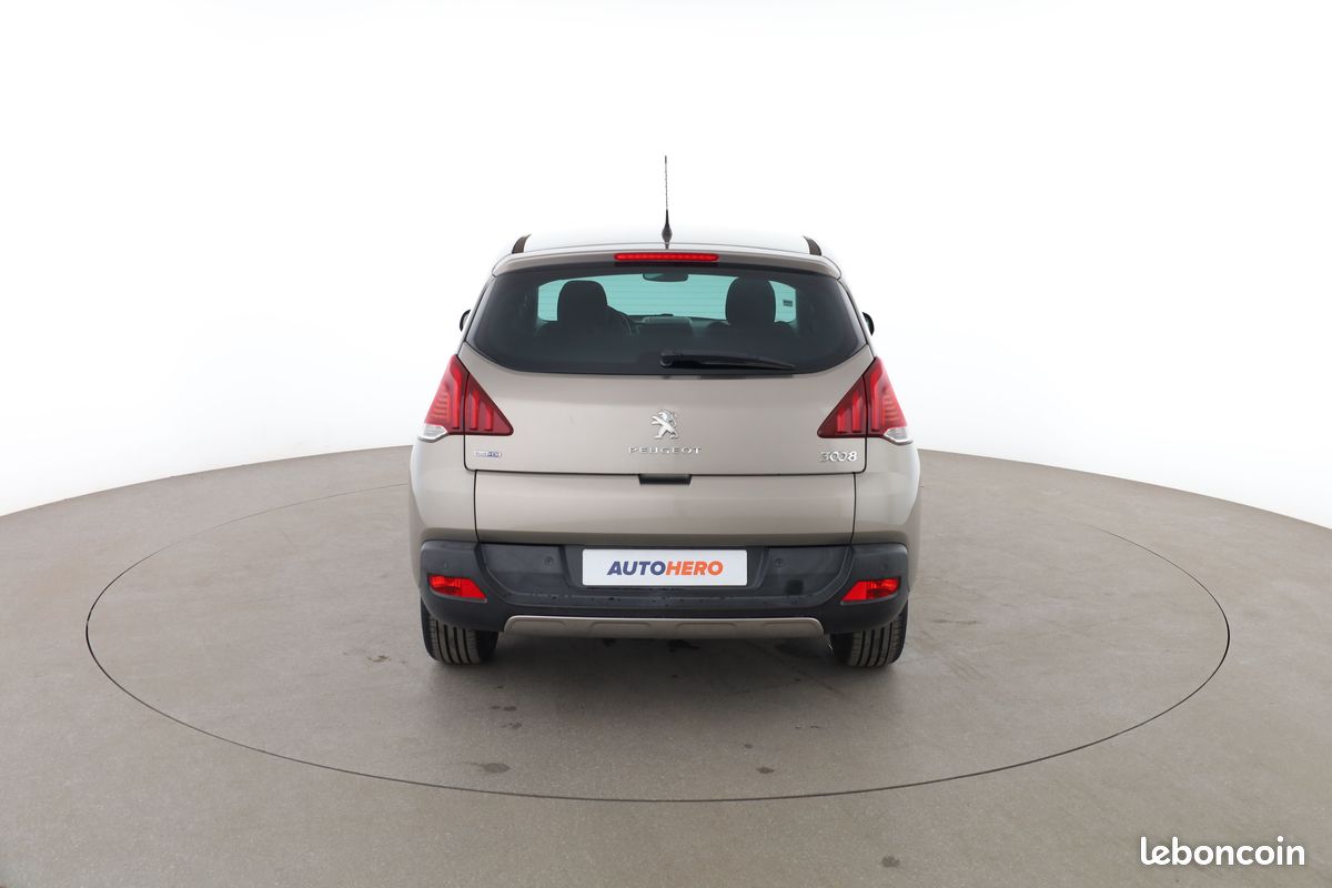 Peugeot 3008 1.6 Blue-HDi Style 120 ch (image 12)