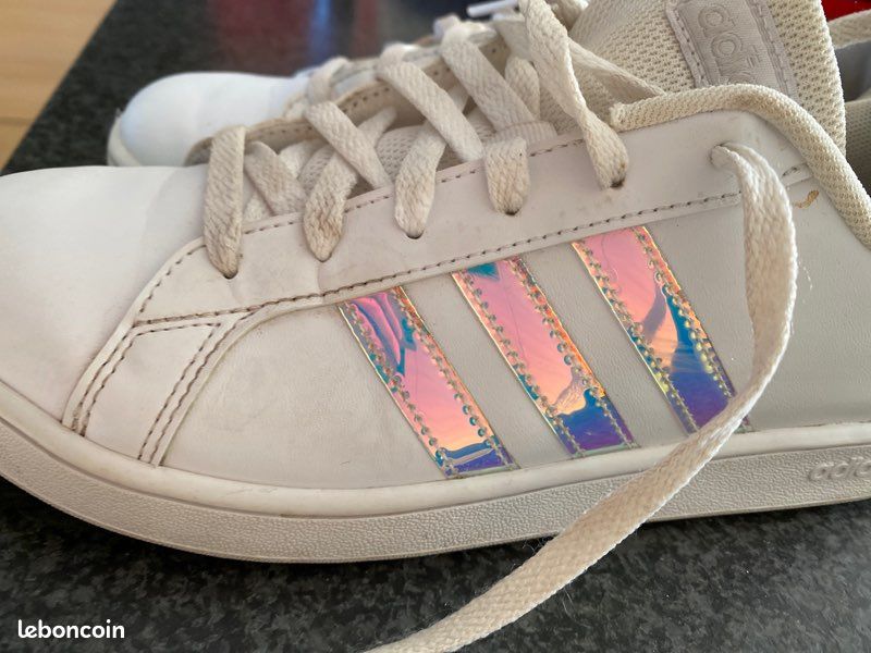 Baskets adidas nacrés 37,5 (image 2)
