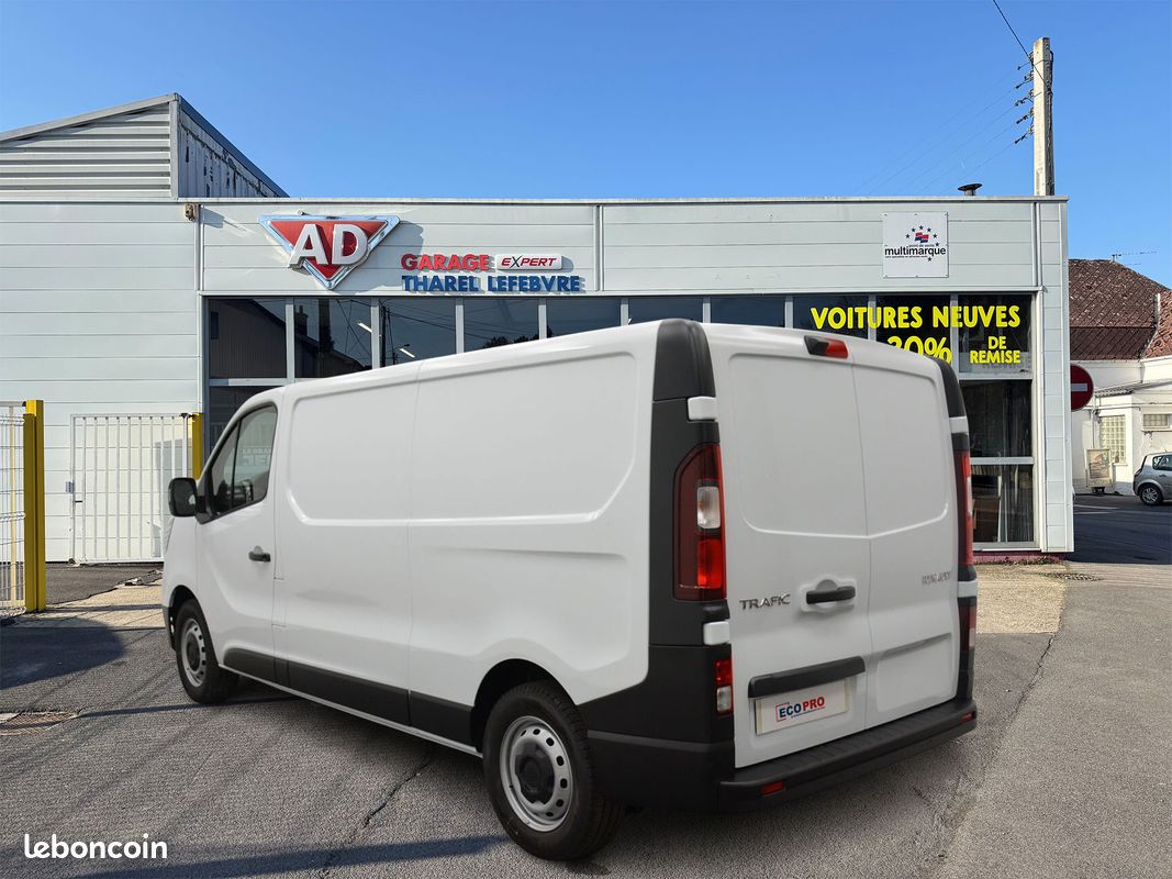 Renault Trafic Van L2H1 Advance 3T Blue dCi 150 Auto - Leasing (image 5)