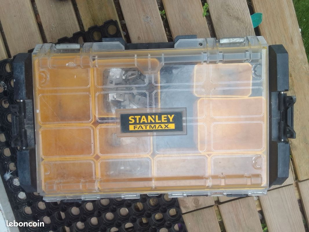 Boite Stanley (image 1)
