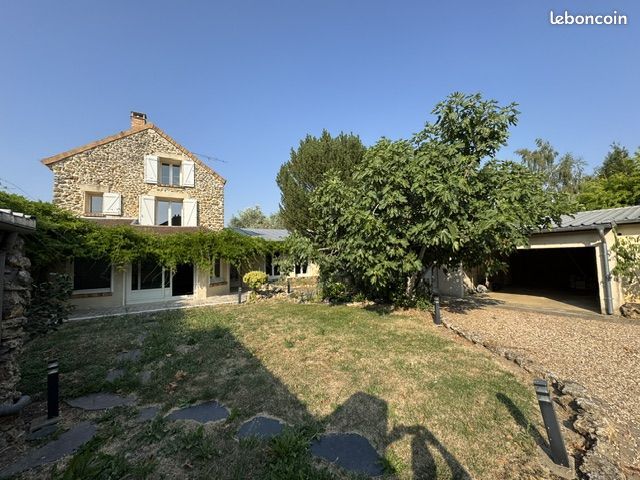 Maison 7 pièces 152 m² · à Les Alluets-le-Roi · 152 m² · 2 700 €
