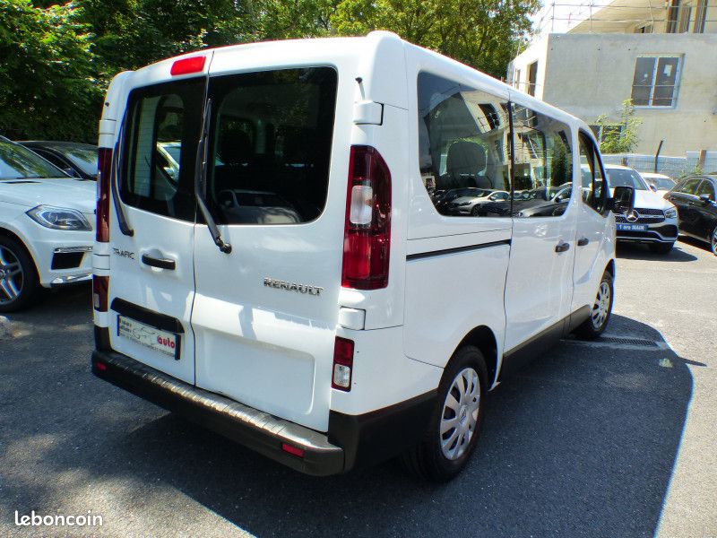 Renault TRAFIC III COMBI L1 1.6 DCI 125CH ENERGY LIFE 9 PLACES (image 2)