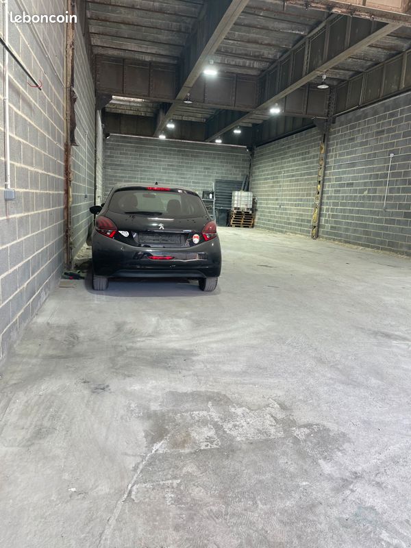 1 pièce 220 m² · à Bully-les-Mines · 220 m² · 1 250 €/mois