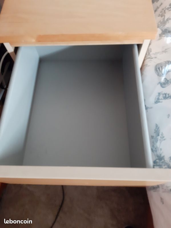 2 tables de chevet (image 4)