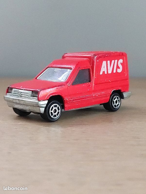 Miniature Majorette Renault 5 Express - Trouville Sur Mer - AN 2000 - Occasion