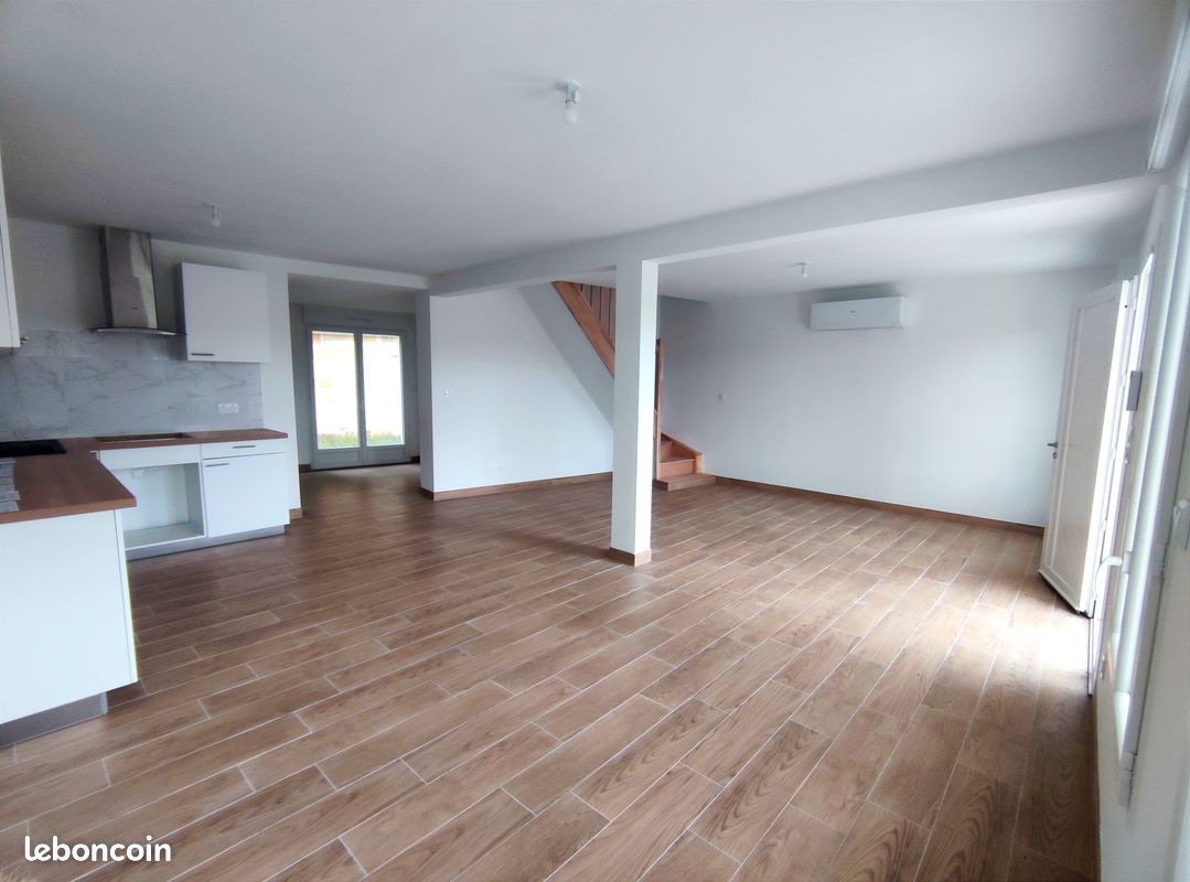 Maison 6 pièces 126 m² · à Ambarès-et-Lagrave · 126 m² · 290 000 €