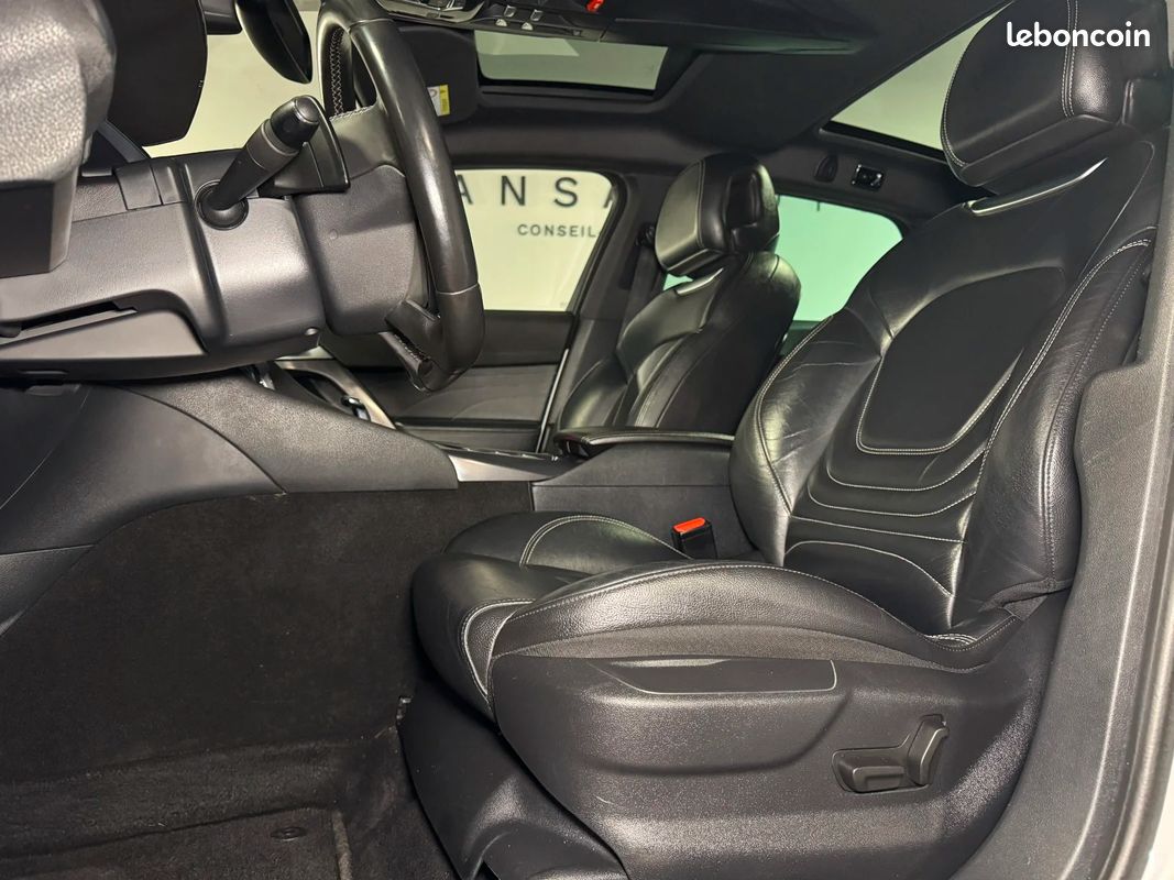 DS DS5 Hybrid 4x4 ETG6 So Chic (image 10)