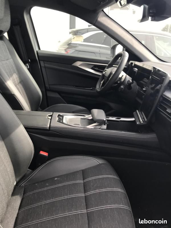 Renault Austral E TECH 200 FULL HYBRID TECHNO (image 22)