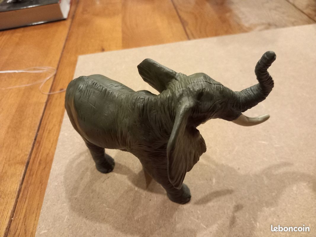 Papo Éléphant (image 1)