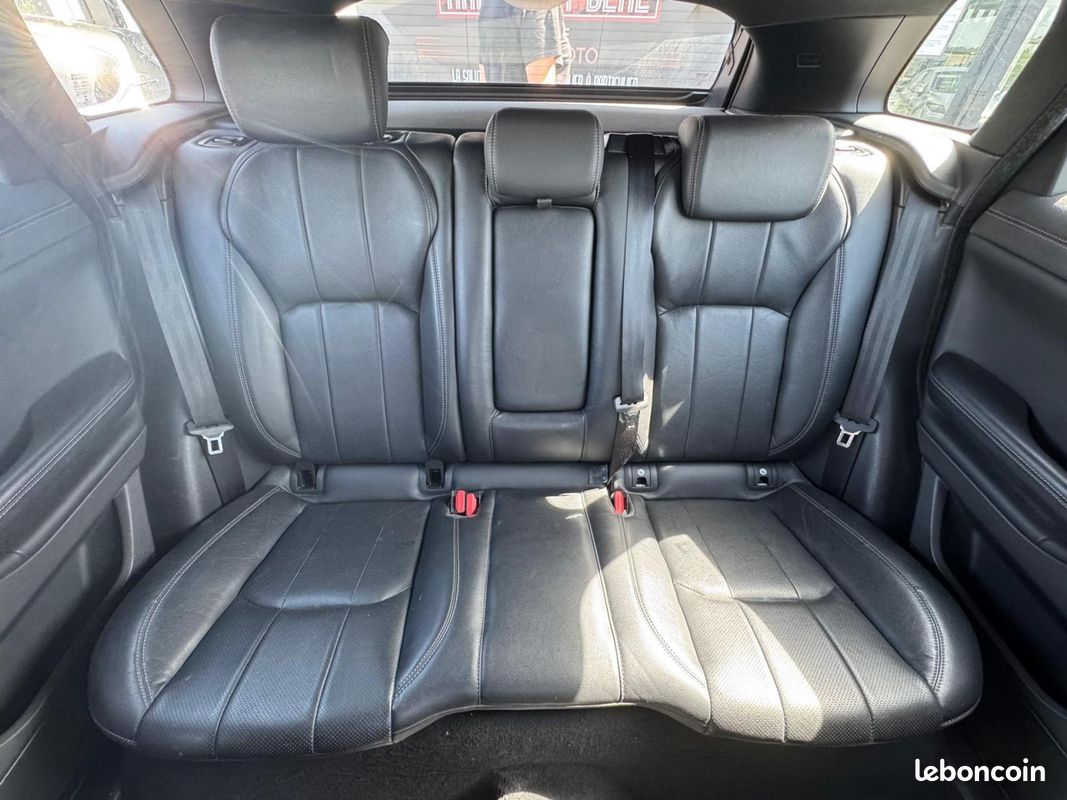 LAND ROVER RANGE ROVER EVOQUE 2.0 TD4 180cv SE Dynamic 4x4 (image 22)