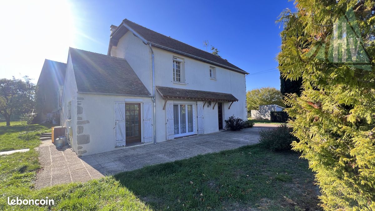 Maison 5 pièces 134 m² · à Égreville · 134 m² · 250 000 €
