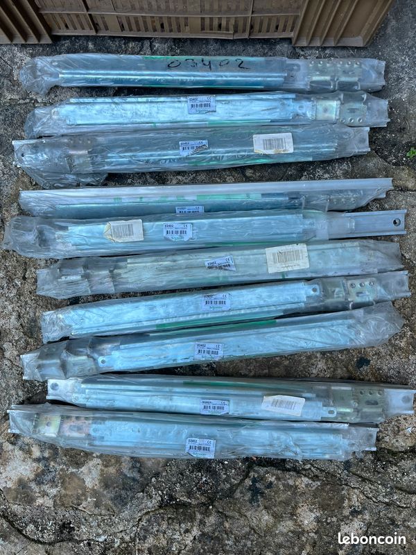 Schneider Electric - Prisma P - rail DIN reglable en profondeur - Long. Utile 432 mm - 48 pas de 9 mm - 03402 (image 3)