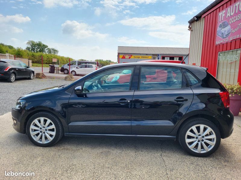 Volkswagen polo 1.6 tdi "sportline" (image 3)