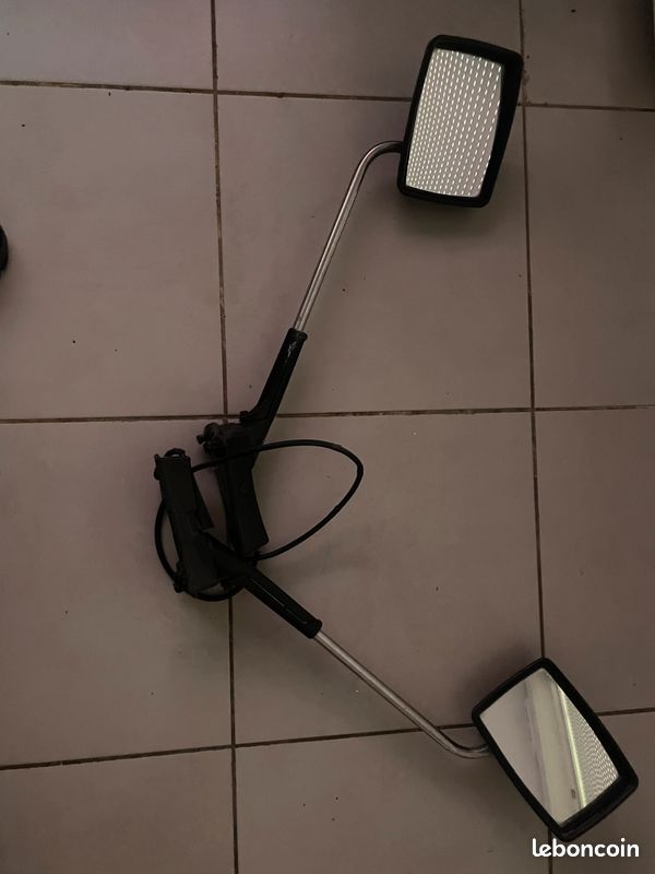 Retro (image 1)