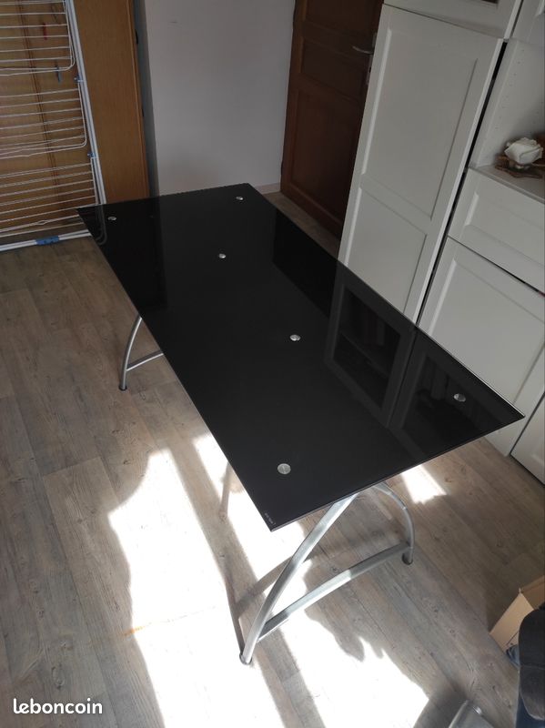 Bureau en verre (image 2)