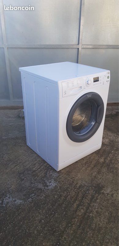 Hotpoint AQD972F 697 EU N machine à laver avec sèche linge Pose libre