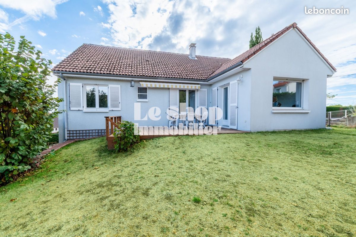 Maison 5 pièces 118 m² · à Saint-Yrieix-la-Perche · 118 m² · 181 900 €