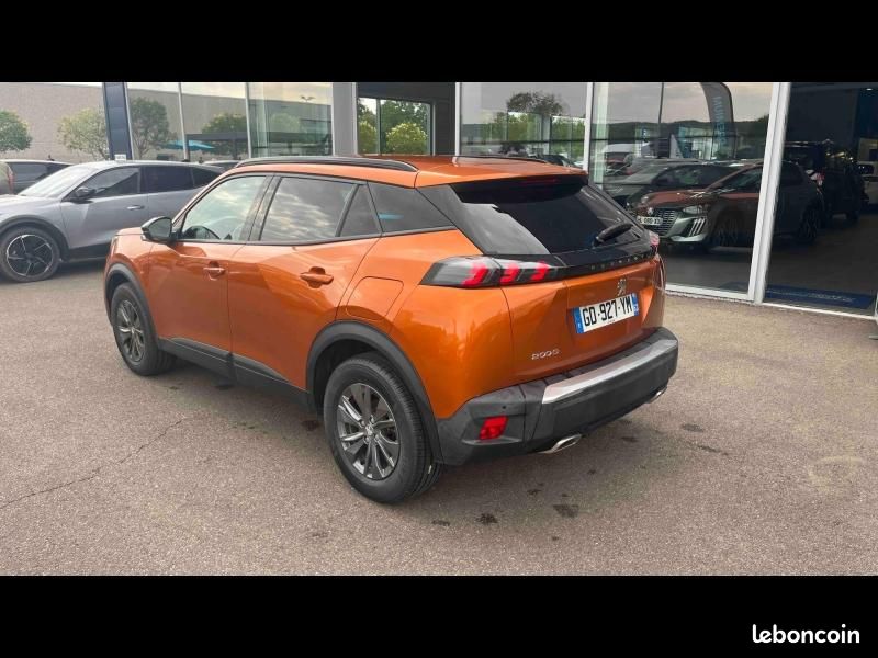 Peugeot 2008 1.2 PureTech 130ch S&S Style EAT8 (image 3)
