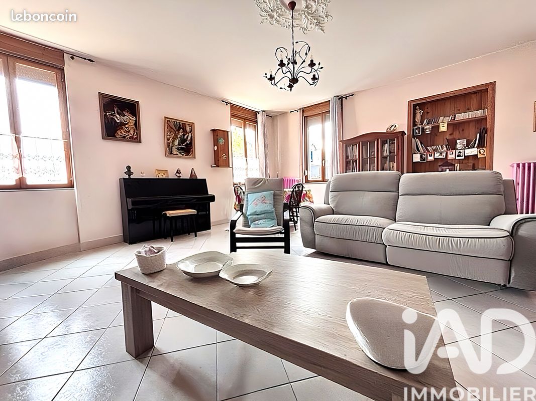 Maison 3 pièces 140 m² · à Roeulx · 140 m² · 131 500 €