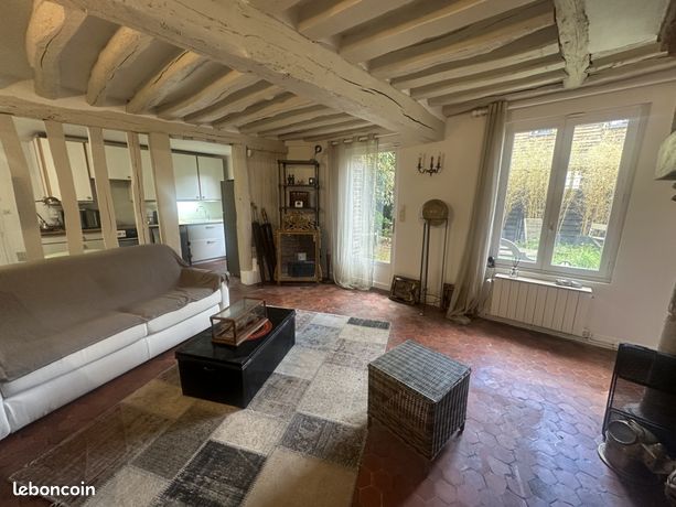 https://img.leboncoin.fr/api/v1/lbcpb1/images/3b/d9/53/3bd953195968e92196c8bd0cecbad19bd1e9ea24.jpg?rule=ad-image