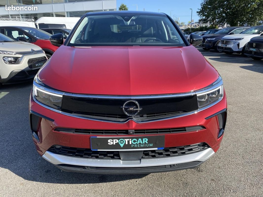 Opel Grandland 1.2 Turbo 130 Elegance Business GS + CUIR / VISION 360 / COFFRE ELEC / ATTELAGE (image 4)