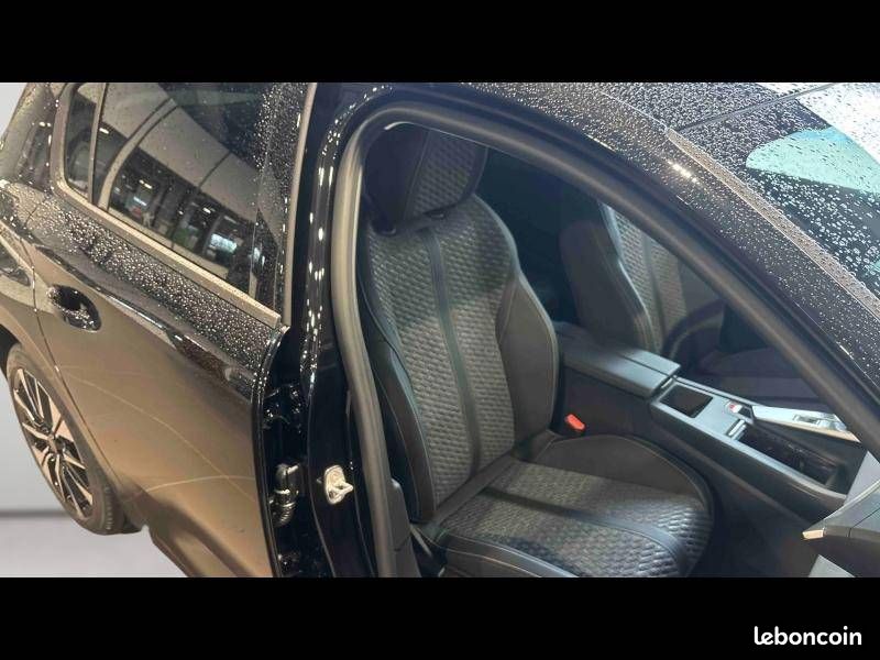PEUGEOT 308 Hybrid 145 e-DCS6 Allure (image 30)