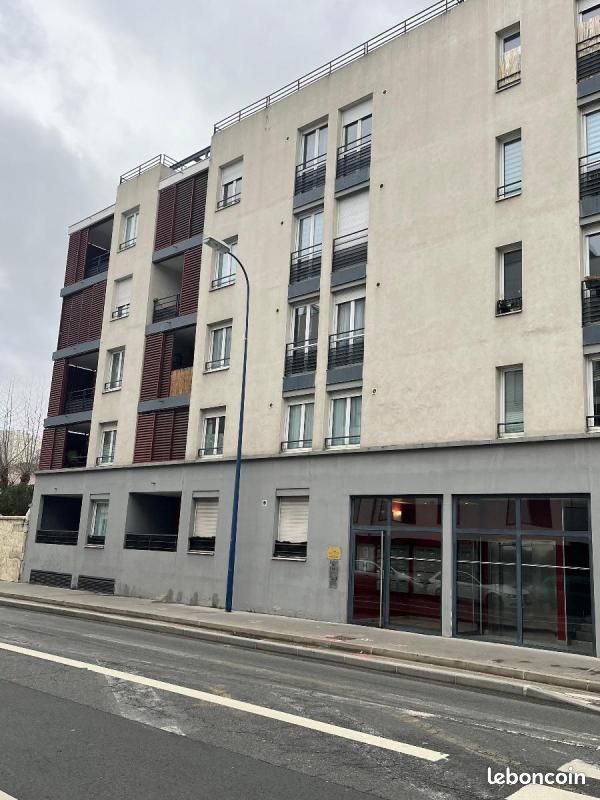 Appartement 3 pièces 65 m² · à Caluire-et-Cuire · 65 m² · 1 050 €/mois