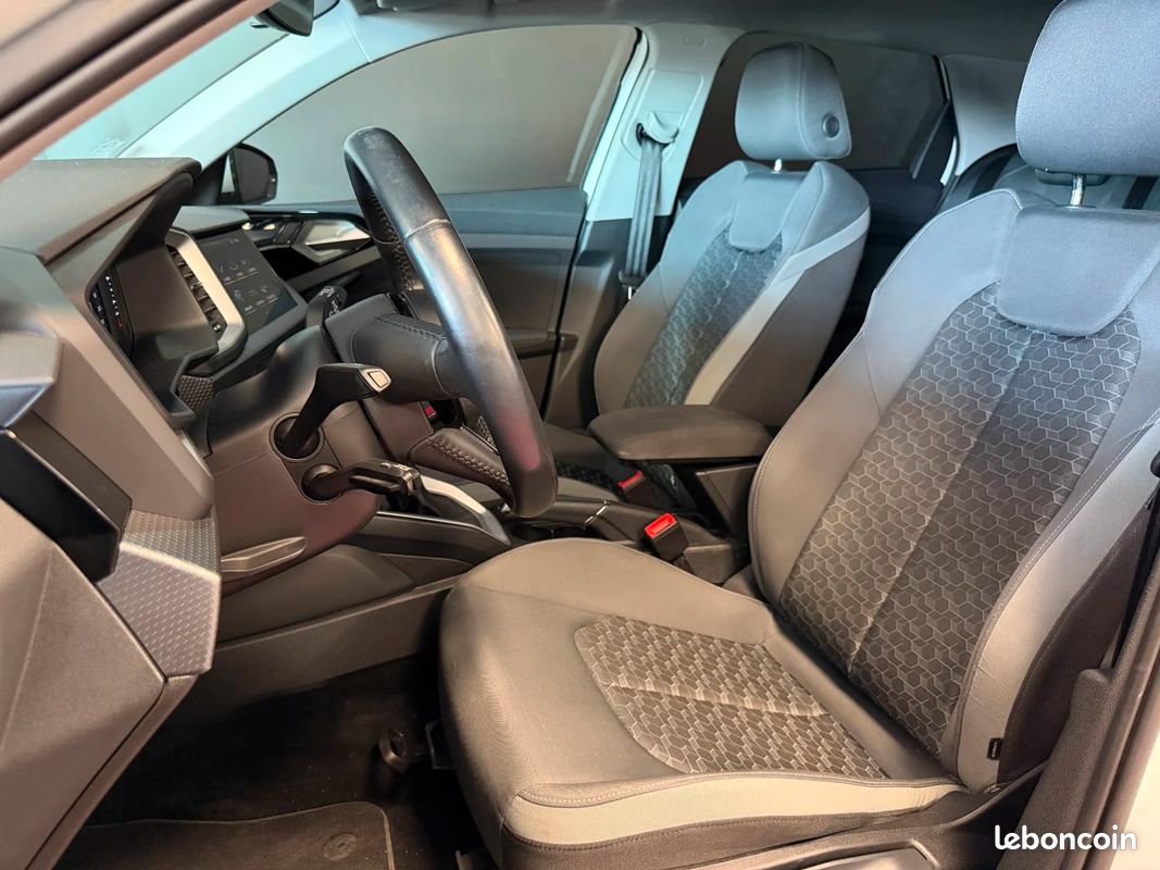 AUDI A1 SPORTBACK 25 TFSI 95 ch S tronic 7 Advanced / CARPLAY / SUIVI D'ENTRETIEN (image 8)