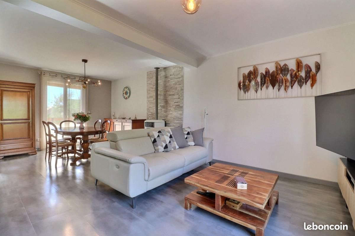 Maison 5 pièces 116 m² · à Genlis · 116 m² · 280 000 €