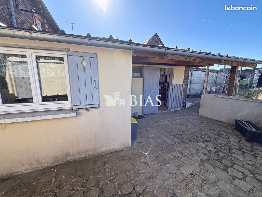 Maison 6 pièces 90 m² · à Forges-les-Eaux · 90 m² · 137 000 €