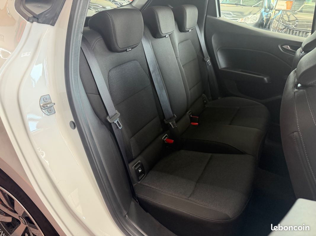 RENAULT CLIO 1.0 TCE 90 EQUILIBRE -APPLE CAR PLAY-GARANTIE 6 MOIs (image 7)