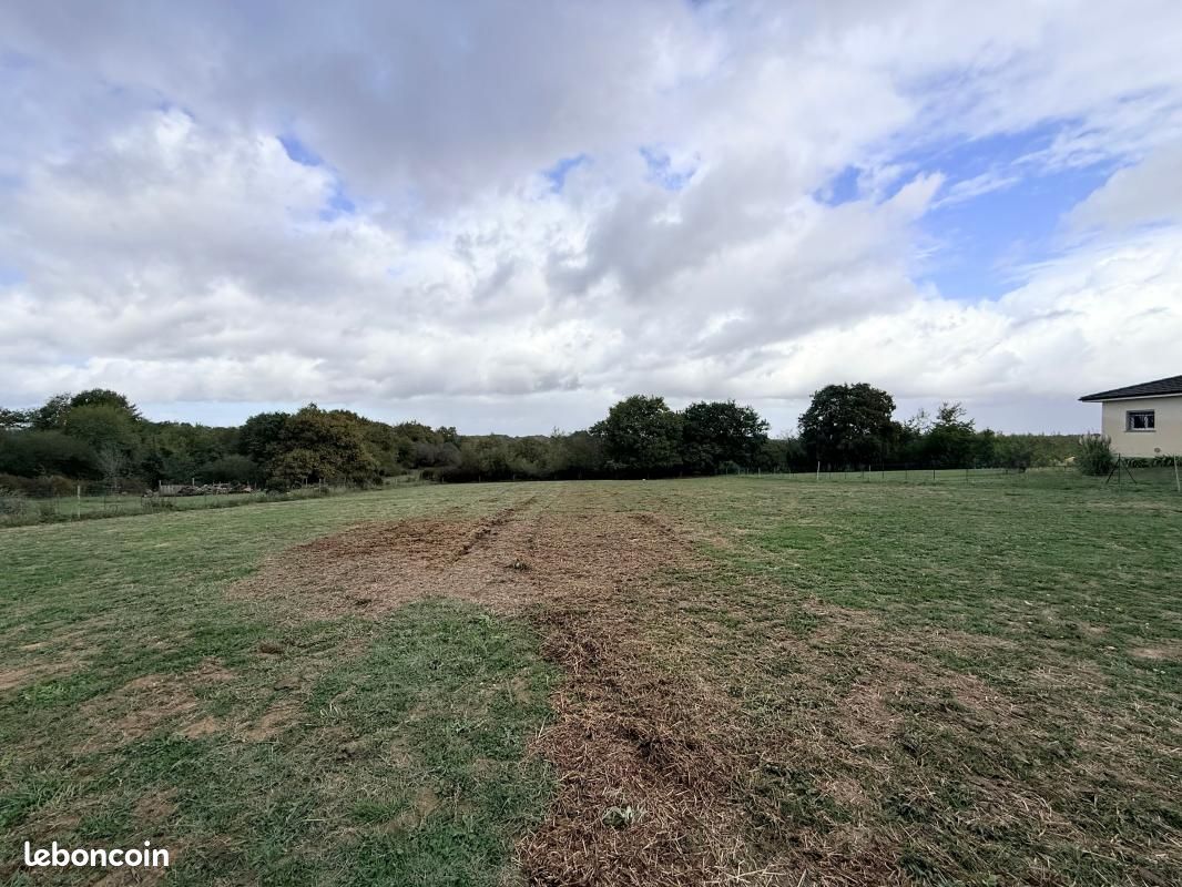 Terrain 4047 m² · à Castelnau-Tursan · 50 000 €