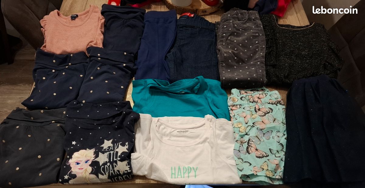 Lot vêtements fille 5 ans (image 1)