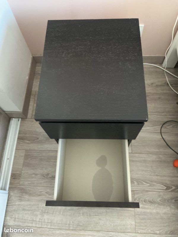 Lot de 2 Tables de nuit IKEA MALM (image 5)