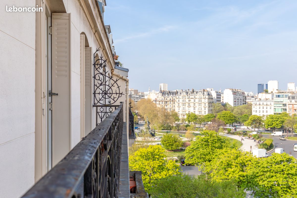 Appartement 6 pièces 120 m² · à Paris · 120 m² · 1 560 000 €